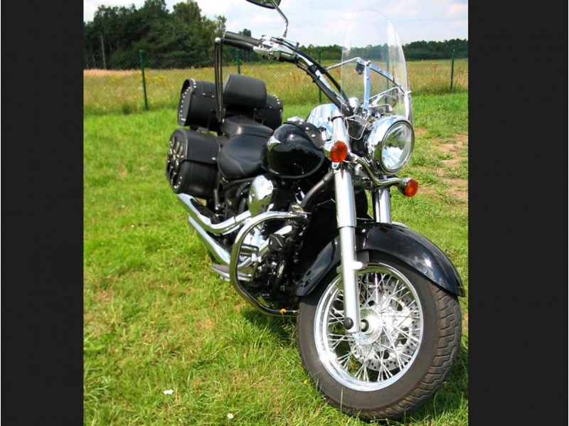 Crash Bar Engine Guard For Kawasaki Vulcan 900 (2006-2023) - 1.25" Steel Tube, Matte Black